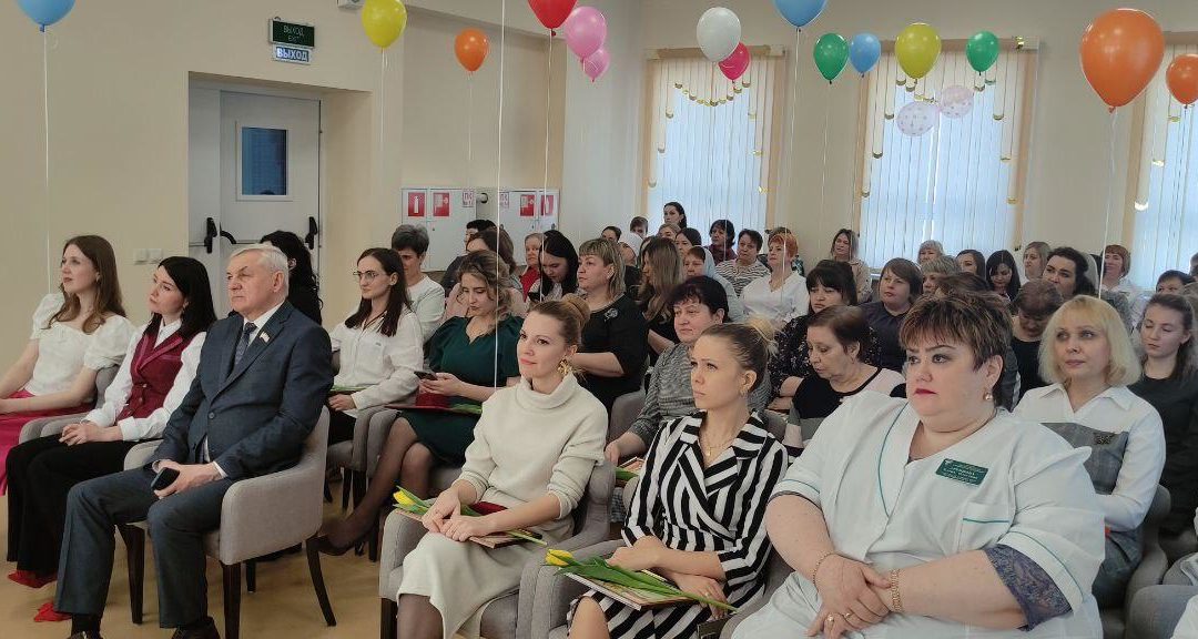 В ГБУЗ Республики Мордовия «Республиканская клиническая больница №5» состоялось торжественное мероприятие, посвященное Международному женскому Дню 8 Марта!